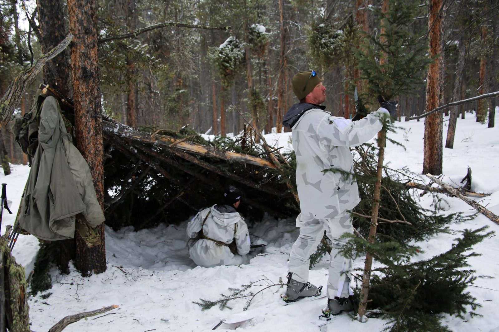 US Army Tests Snow Camo Overwhites – Strikehold.net